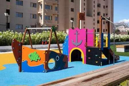 Apartamento De 3 Dormitorios Piscina Y Parking Calpe Exterior foto